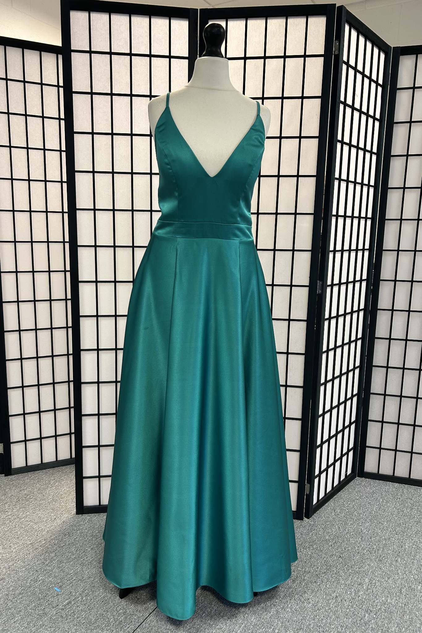 No Label Plain Emerald Green 8