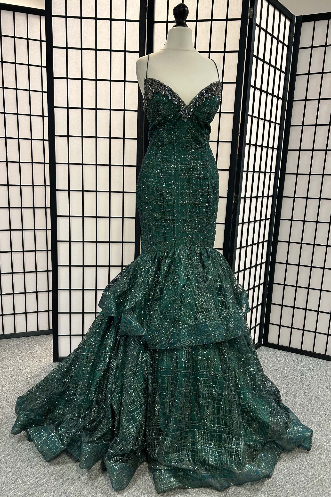 To The Nines Embellished Dark Green 6